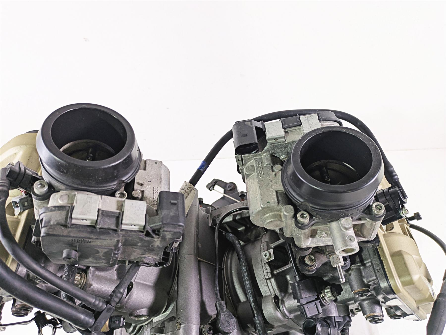 2013 Ducati Hypermotard 821 SP Engine Motor Tranny Throttle Bodies 22k 22522731A {{ shop.shopifyCountryName }} - Mototech271