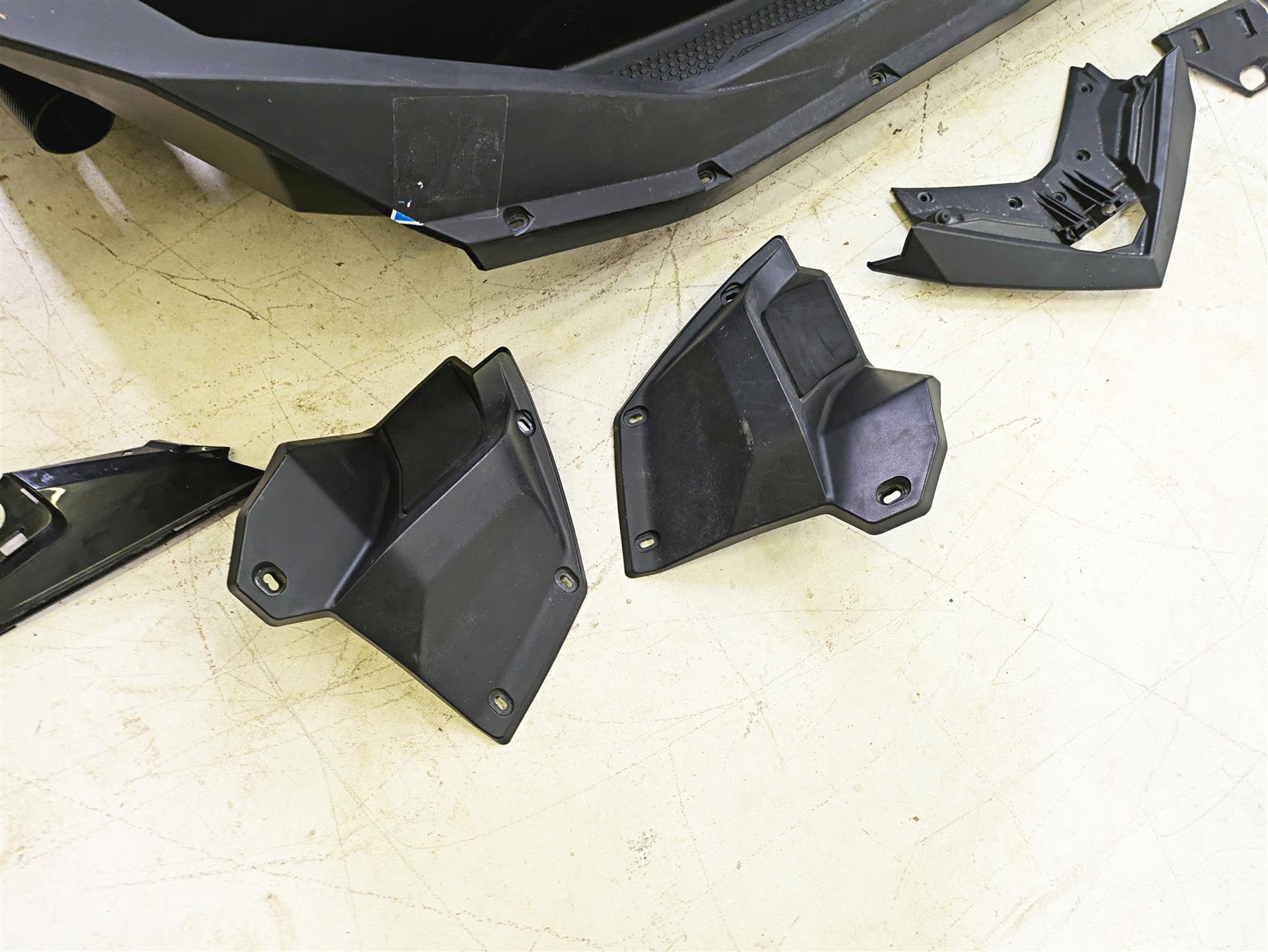 2022 SeaDoo Spark 900 Trixx Inner Hull Center Body & Covers 291006043 {{ shop.shopifyCountryName }} - Mototech271