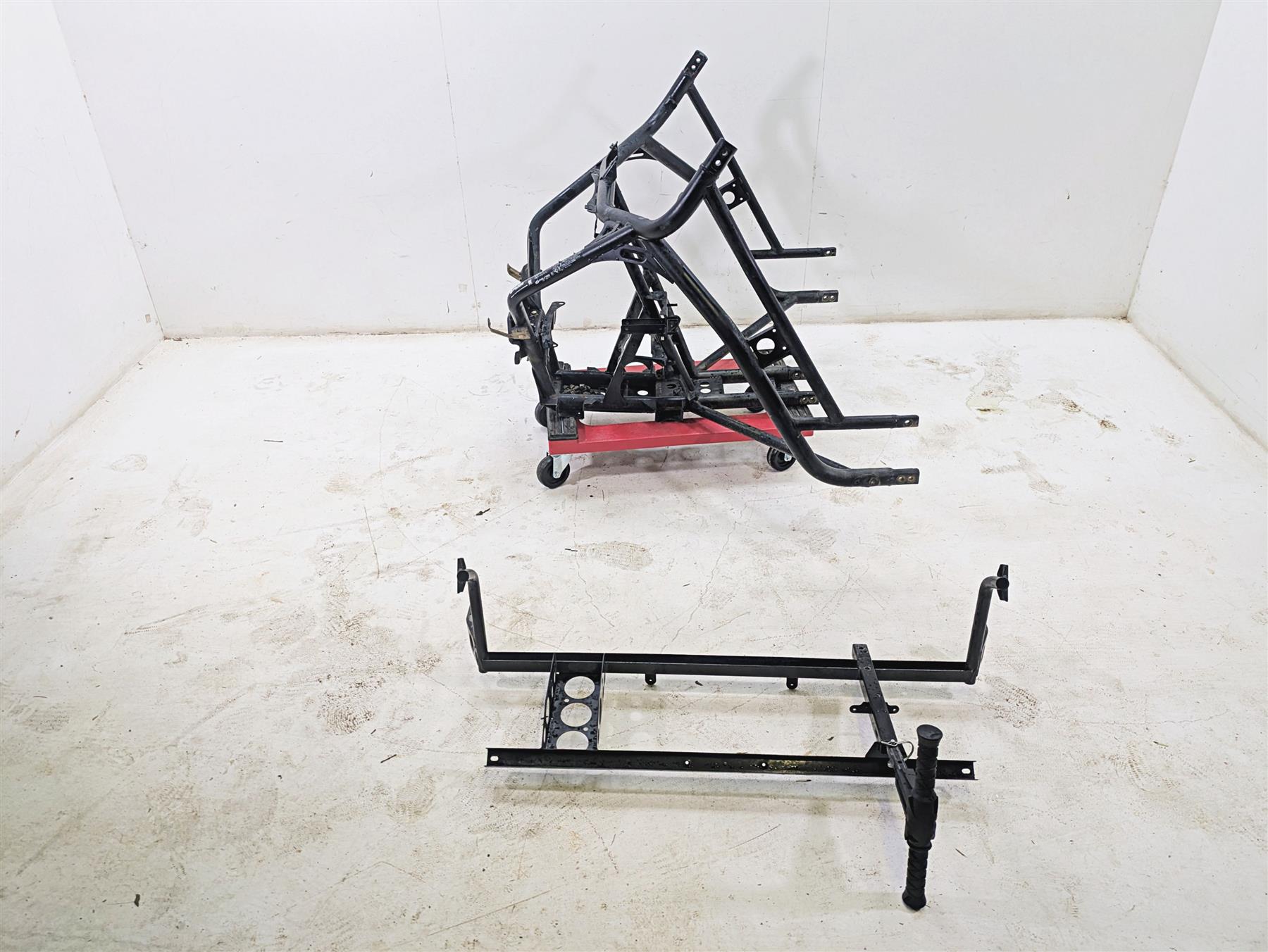 2018 Polaris RZR XP 1000 Trail Rock Straight Subframe Sub Frame 1022399-458