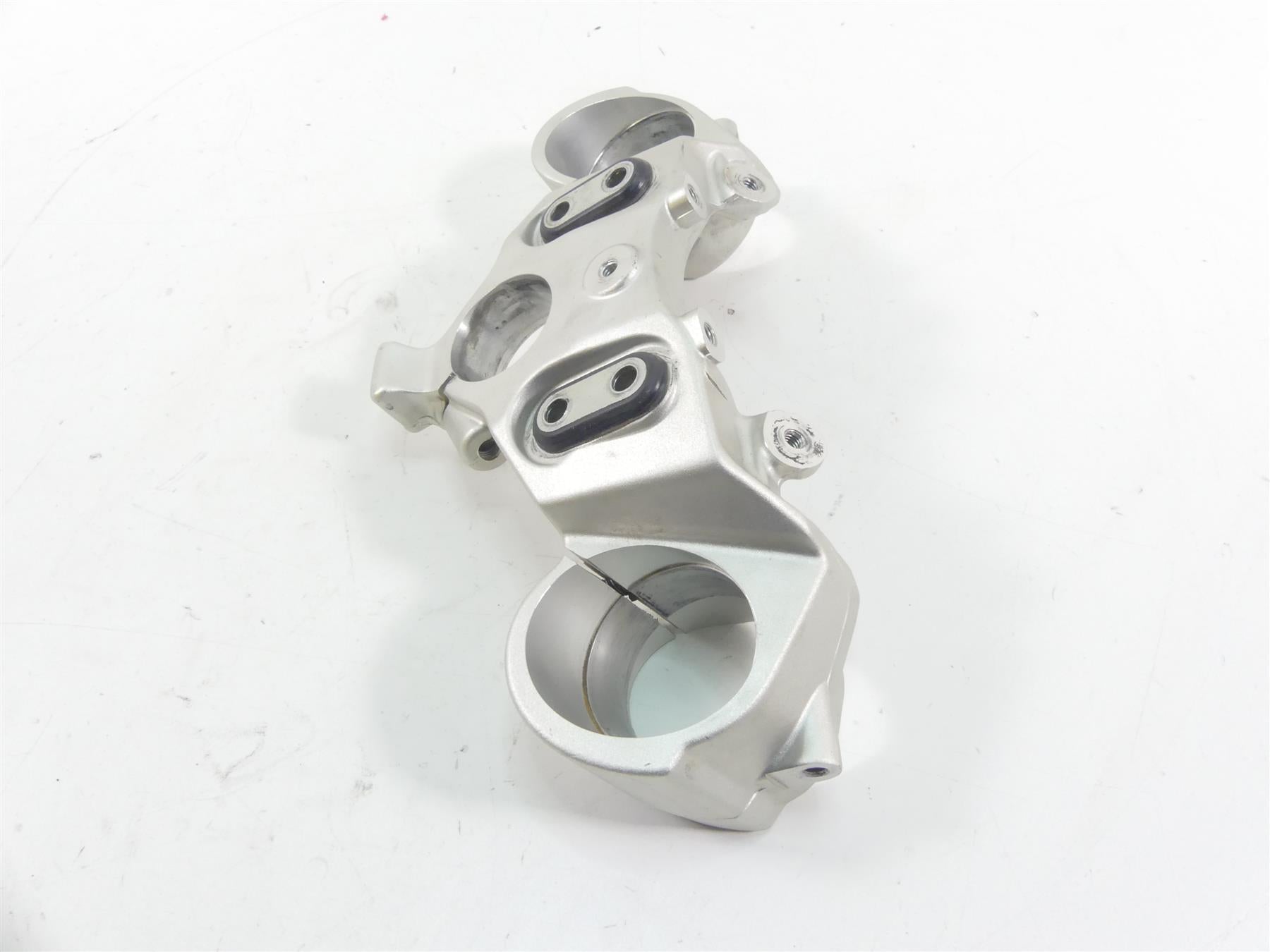 2018 Mv Agusta Brutale 800 RR Upper Triple Tree Steering Clamp 8000C1712 {{ shop.shopifyCountryName }} - Mototech271