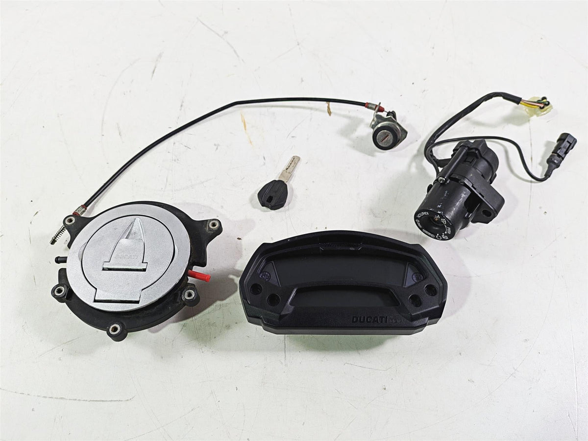 2009 Ducati Monster 1100 S Speedometer Gauge 19K Ignition Switch Key 40610703A {{ shop.shopifyCountryName }} - Mototech271