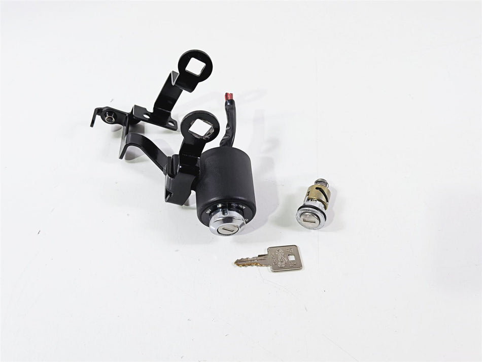 2009 Harley Davidson XR1200 Sportster Ignition Switch Steering Lock Key Set 48154-05-Mototech271