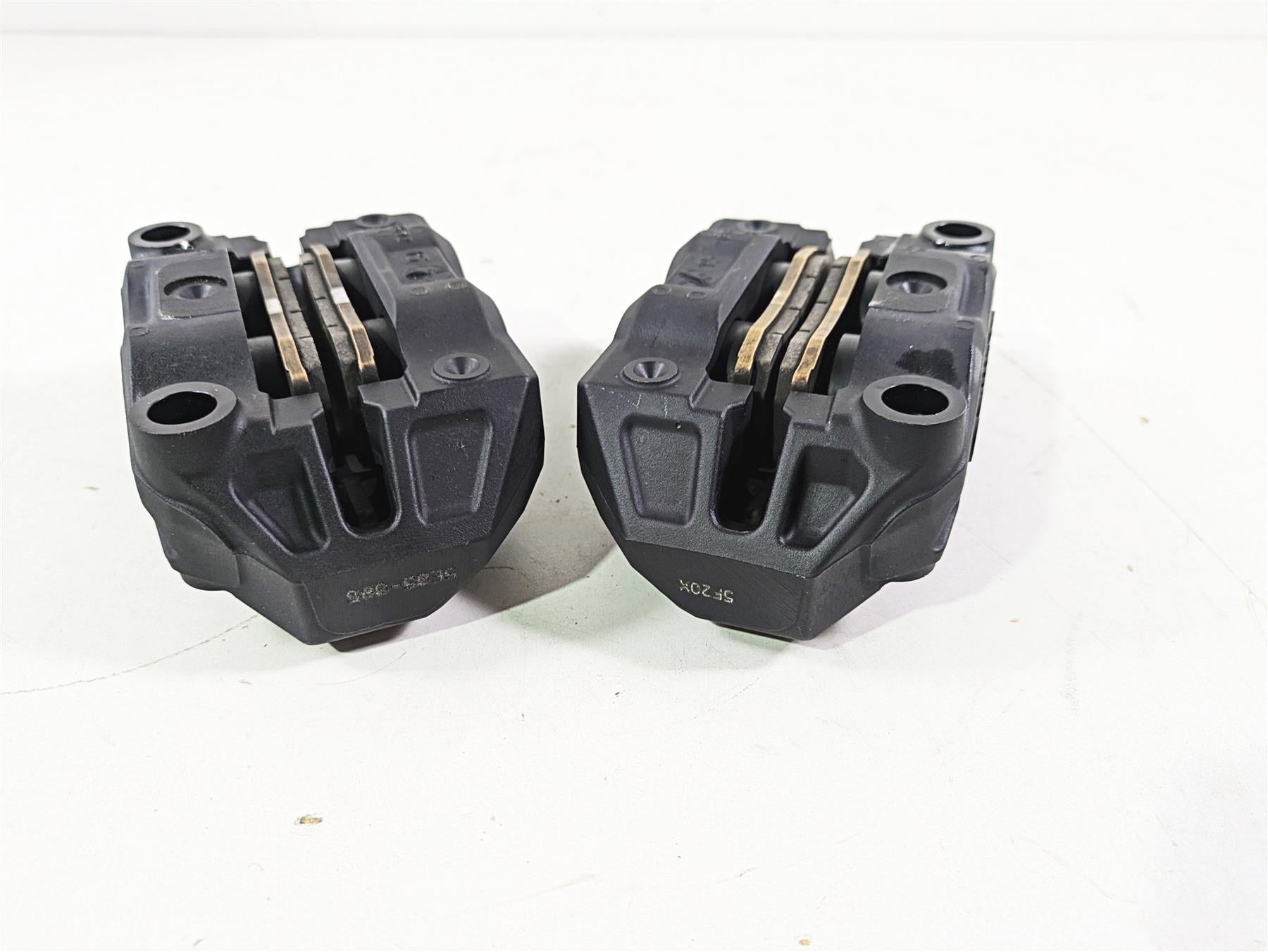 2016 BMW F800R K73 Brembo 100mm Front Brake Caliper Set 34118535161 34118535162 {{ shop.shopifyCountryName }} - Mototech271