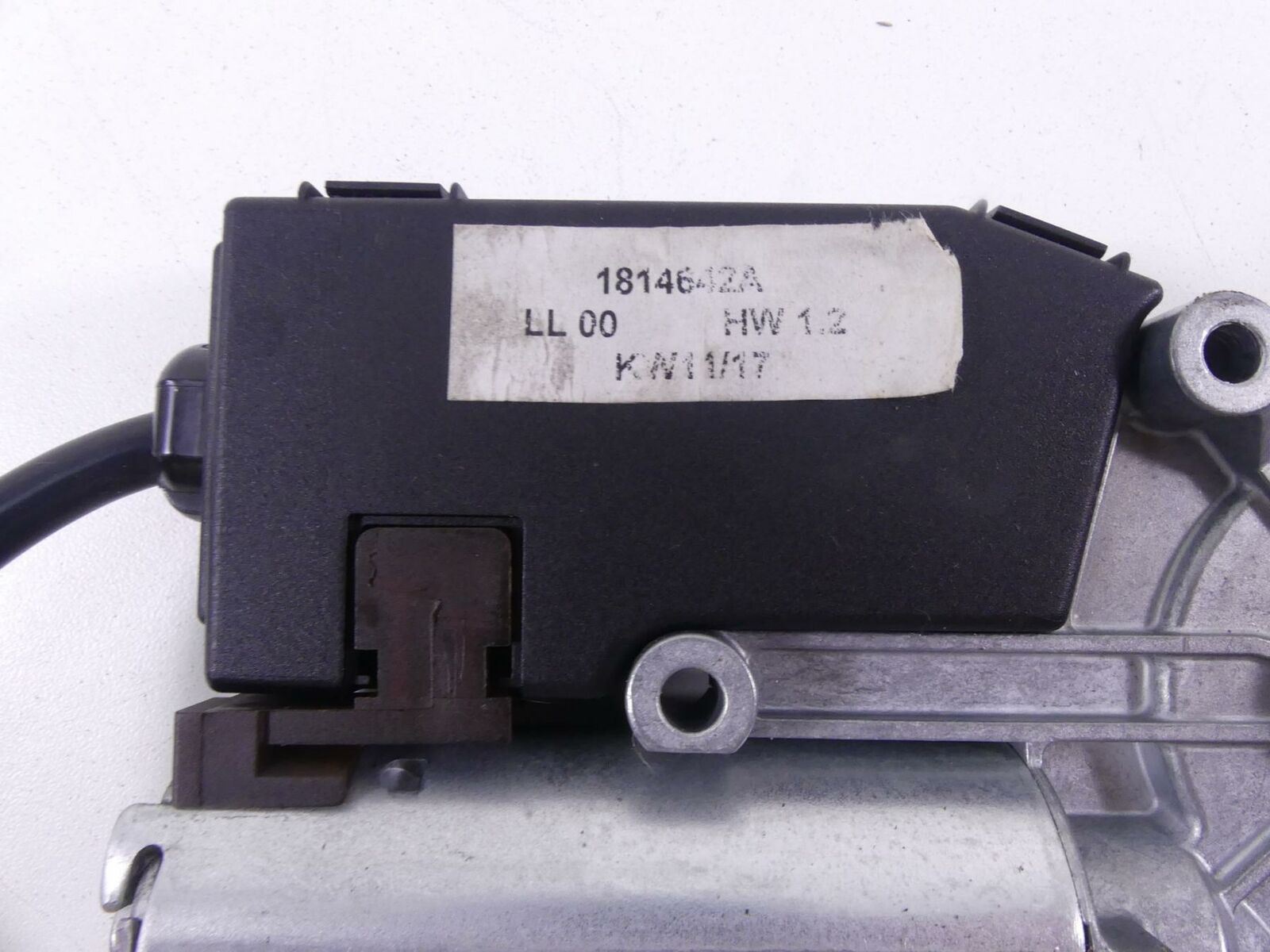 2017 BMW R1200 RT RTW K52 Windshield Adjuster Motor 46637728676 {{ shop.shopifyCountryName }} - Mototech271