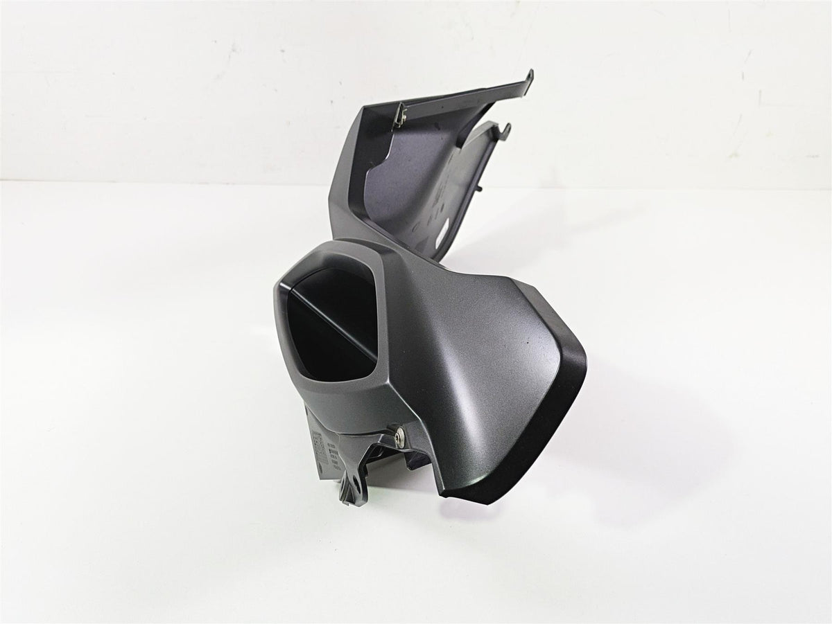 2019 BMW R1250RT K52 Left Intake Fairing Cover Fairing Cowl 46638533581 {{ shop.shopifyCountryName }} - Mototech271