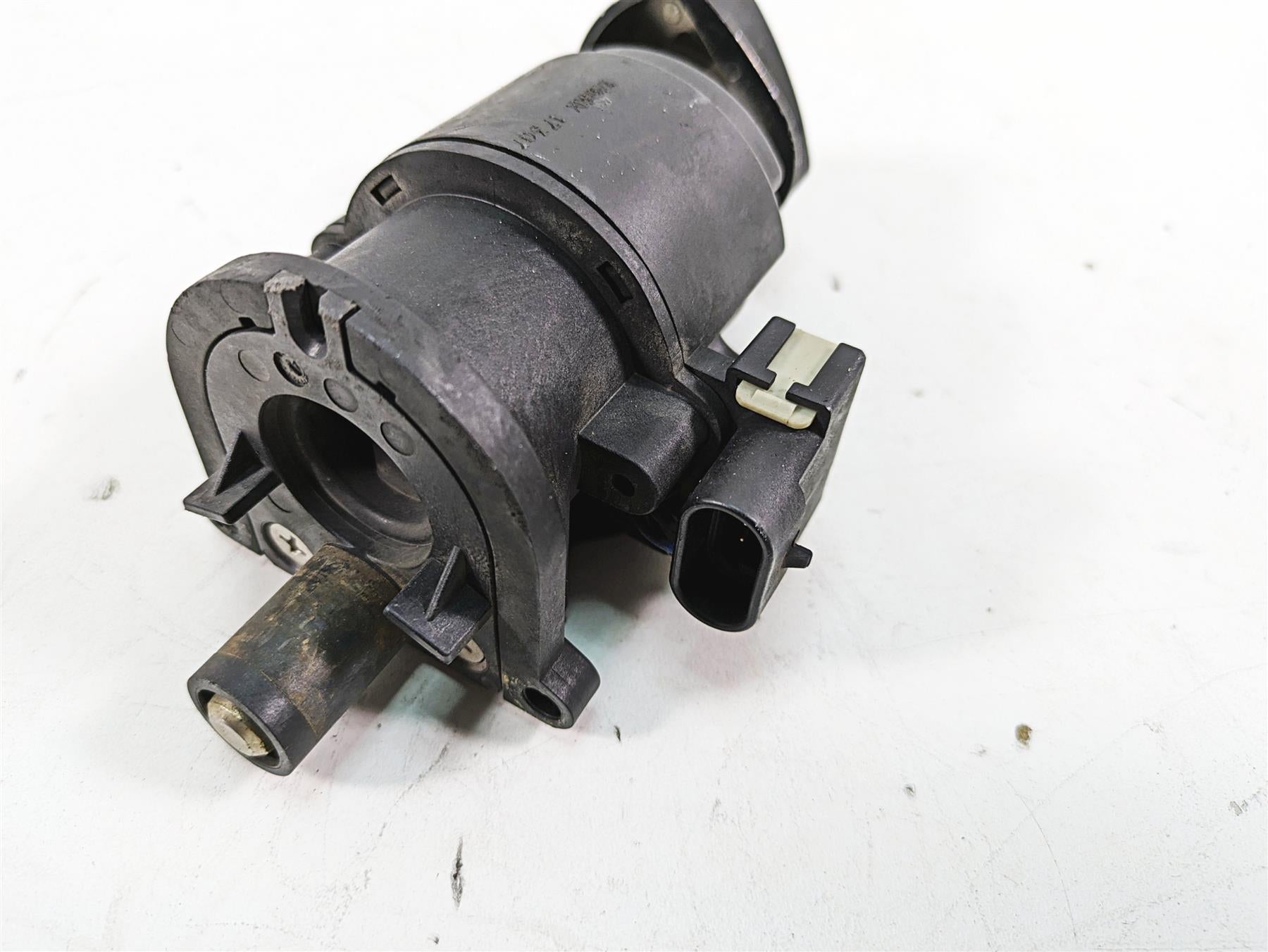 2018 Harley Touring FLHXSE CVO Street Glide Ignition Switch & Key -Read 45600057 {{ shop.shopifyCountryName }} - Mototech271