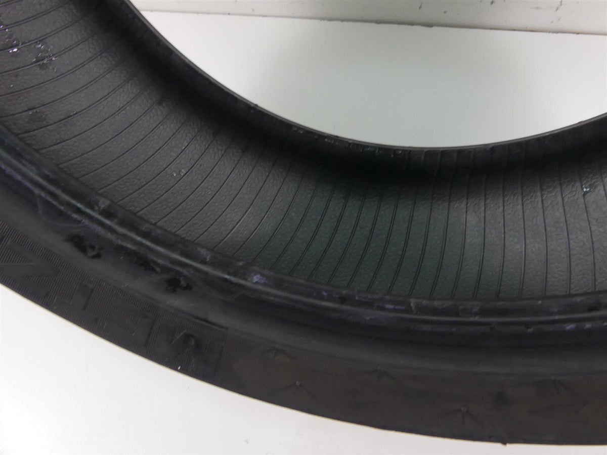 Used Rear Motorcycle Tire Metzeler Sportec M9RR 180/55R17 - 5417581 {{ shop.shopifyCountryName }} - Mototech271