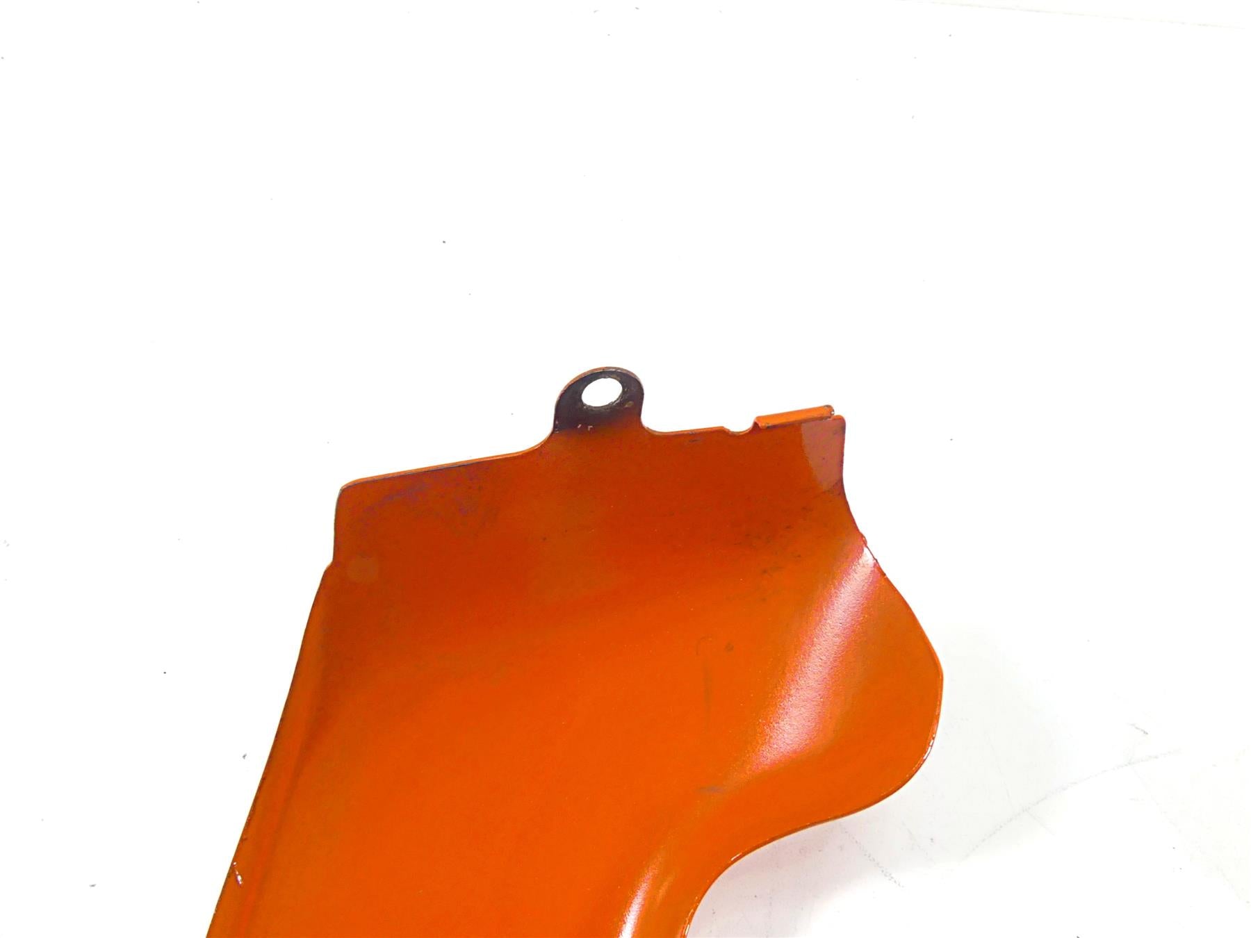 2005 Harley VRSCSE CVO V-Rod Radiator Side Covers Electric Orange 66172-05 {{ shop.shopifyCountryName }} - Mototech271
