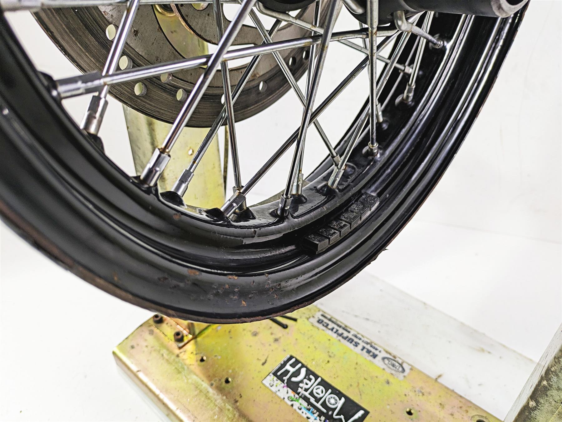 2021 Harley Softail FLSL Slim 16x3 Rear Wheel Spoke Rim - Read 55109-12 {{ shop.shopifyCountryName }} - Mototech271