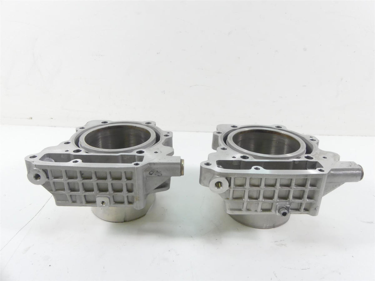 2004 Aprilia RSV1000 R Mille Cylinder Jugs & Piston Set AP0613418 {{ shop.shopifyCountryName }} - Mototech271