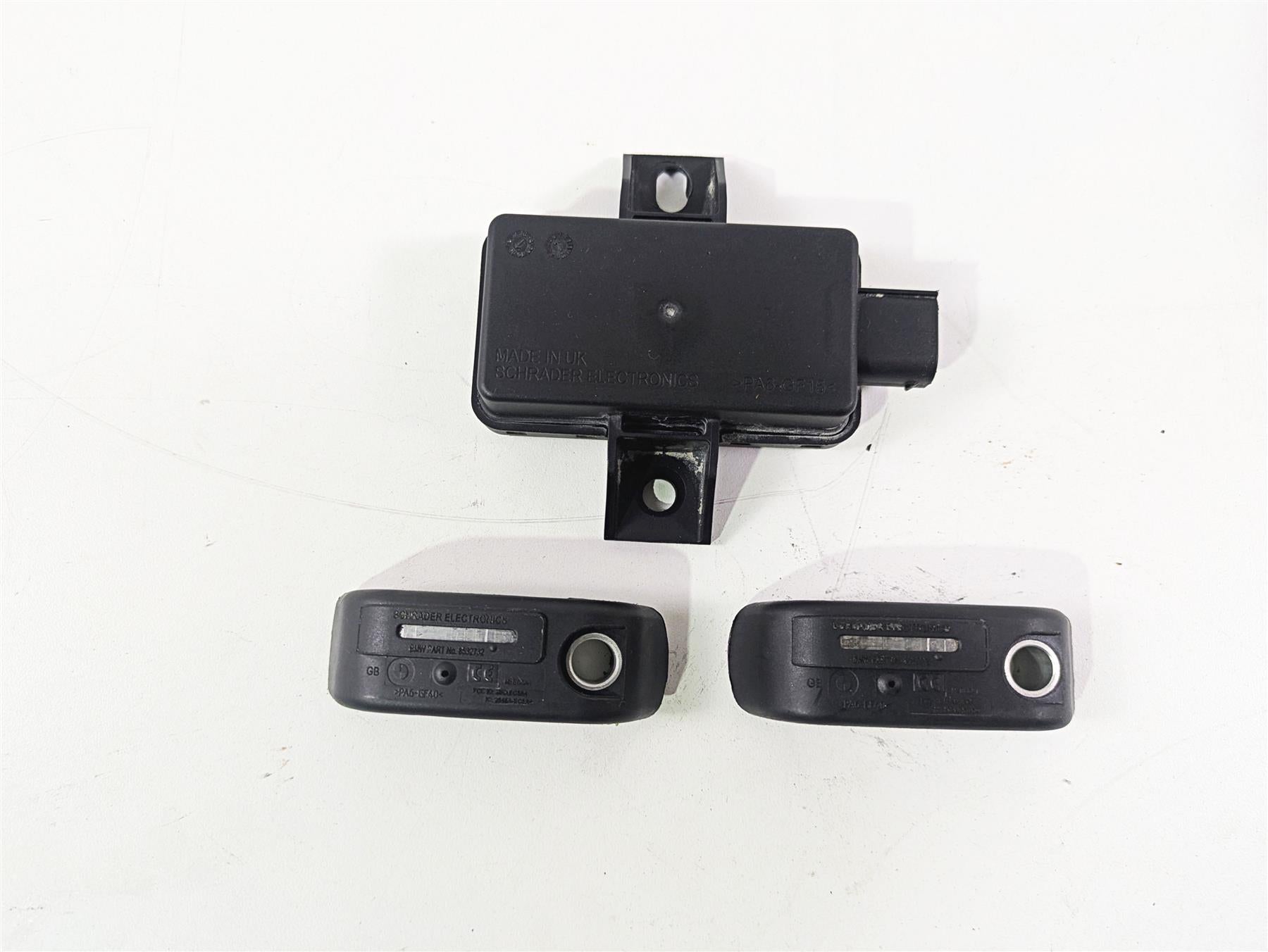 2016 BMW R1200RT K52 Rdc Module Tire Sensor Set 36318532732 65758546222 {{ shop.shopifyCountryName }} - Mototech271