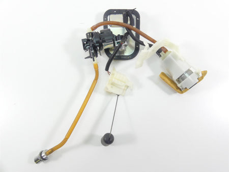 2008 Harley Softail FLSTSB Cross Bones Fuel Gas Petrol Pump - Tested 75284-08A {{ shop.shopifyCountryName }} - Mototech271