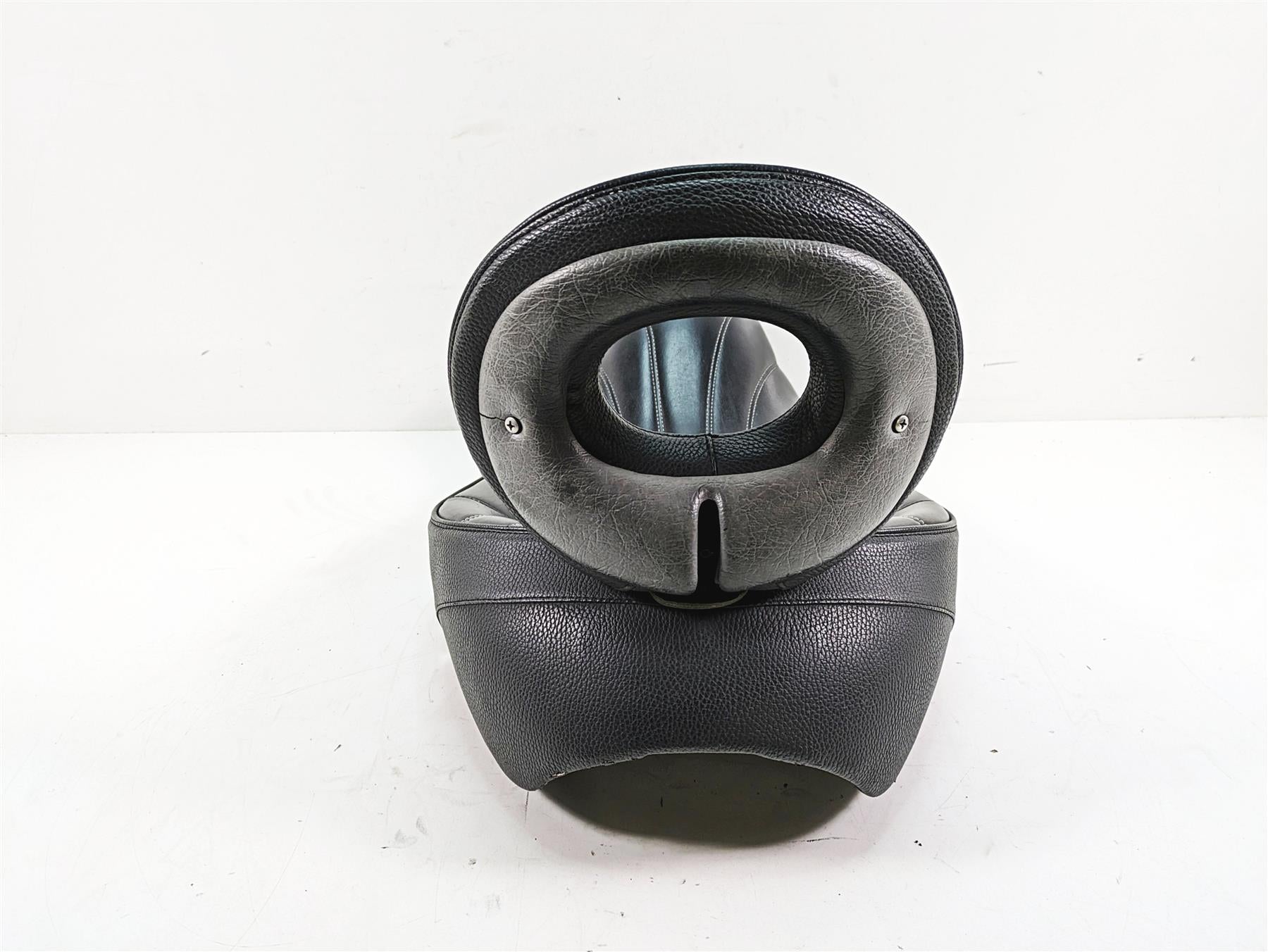 2018 Harley Touring FLHXSE CVO Street Glide Corbin Solo Seat Heated HD-FLH-9-S-E {{ shop.shopifyCountryName }} - Mototech271