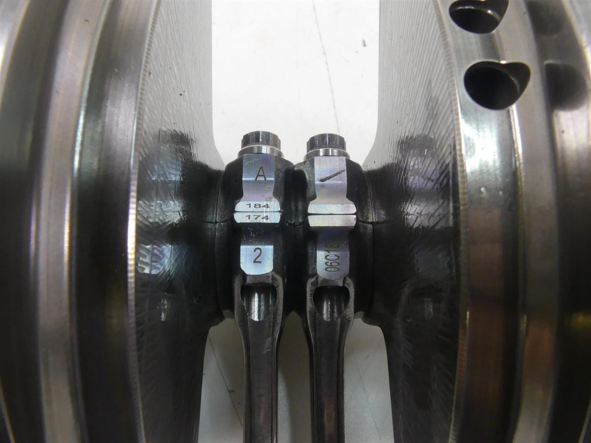 2018 Ducati Panigale 1100 V4 S Crank Shaft Crankshaft & Piston Rod Set 15621141A {{ shop.shopifyCountryName }} - Mototech271