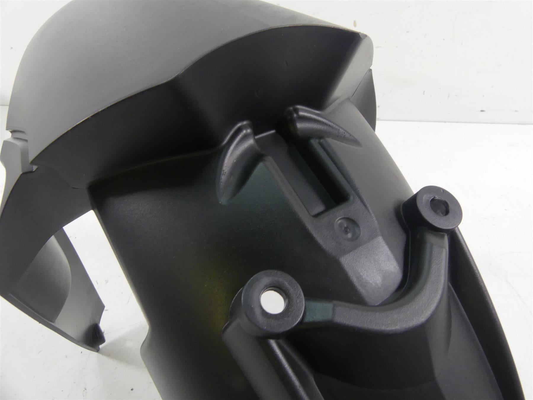 2017 BMW R1200GS GSW K50 Front Lower Fender Tire Hugger 46618532313 {{ shop.shopifyCountryName }} - Mototech271