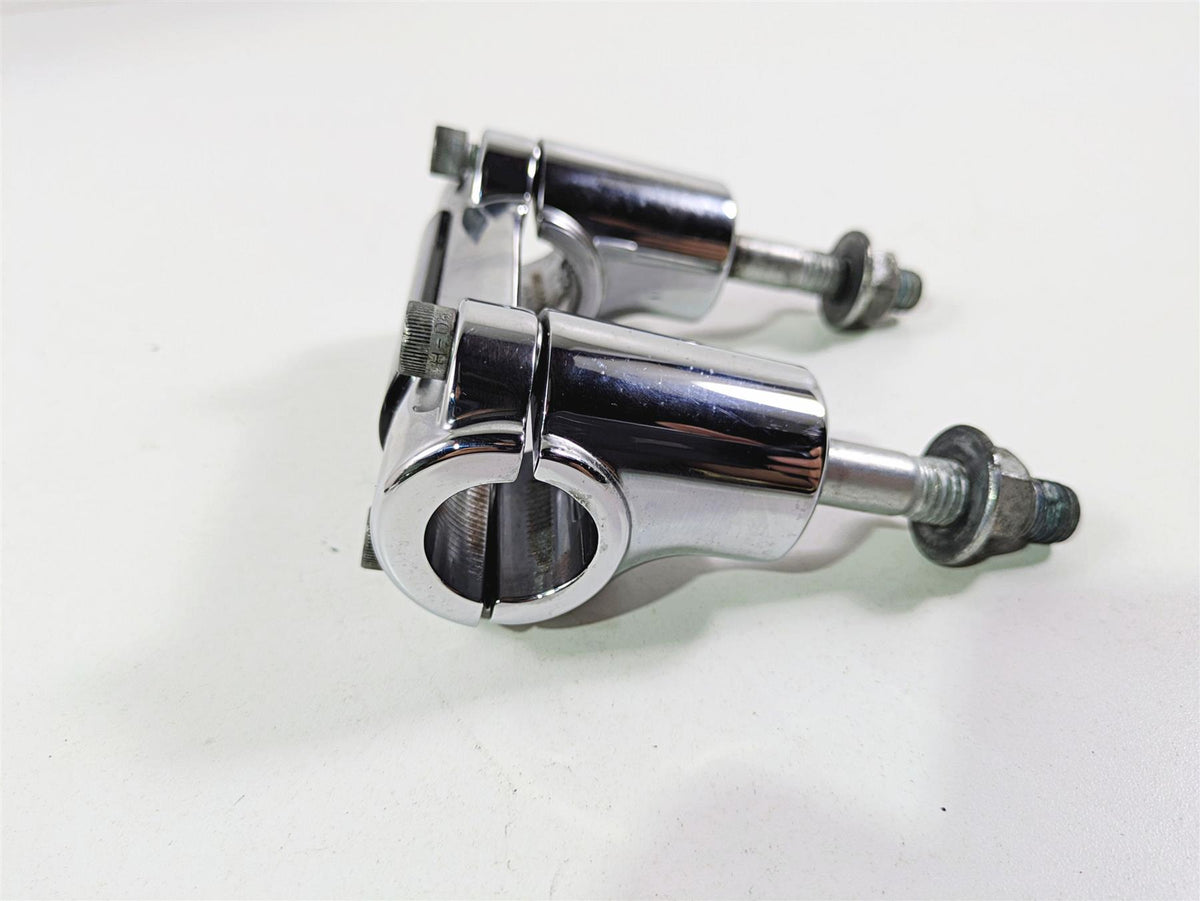 2018 Harley FLHCS Softail Heritage 115th Handlebar Riser & Medallion 56998-09 {{ shop.shopifyCountryName }} - Mototech271
