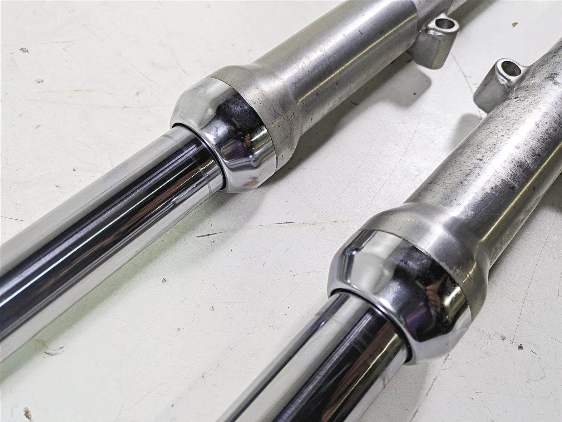 2003 Harley Dyna FXDL Low Rider 100TH Front Fork Leg Set 39mm 45947-00 45948-00 {{ shop.shopifyCountryName }} - Mototech271