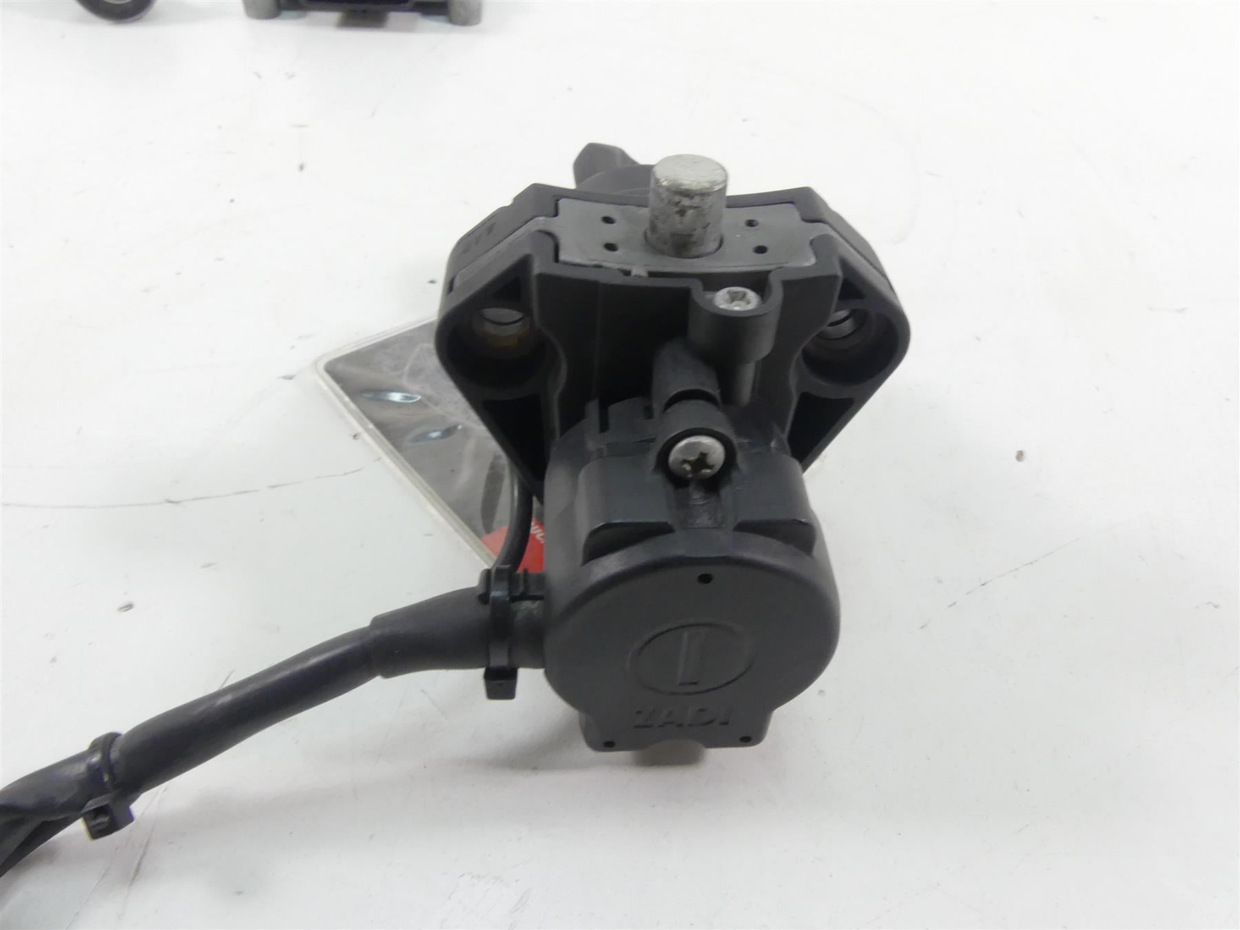 2009 Ducati Monster 1100 S Cdi Ecu Speedo Gauges Ignition Switch Key 40610703A {{ shop.shopifyCountryName }} - Mototech271