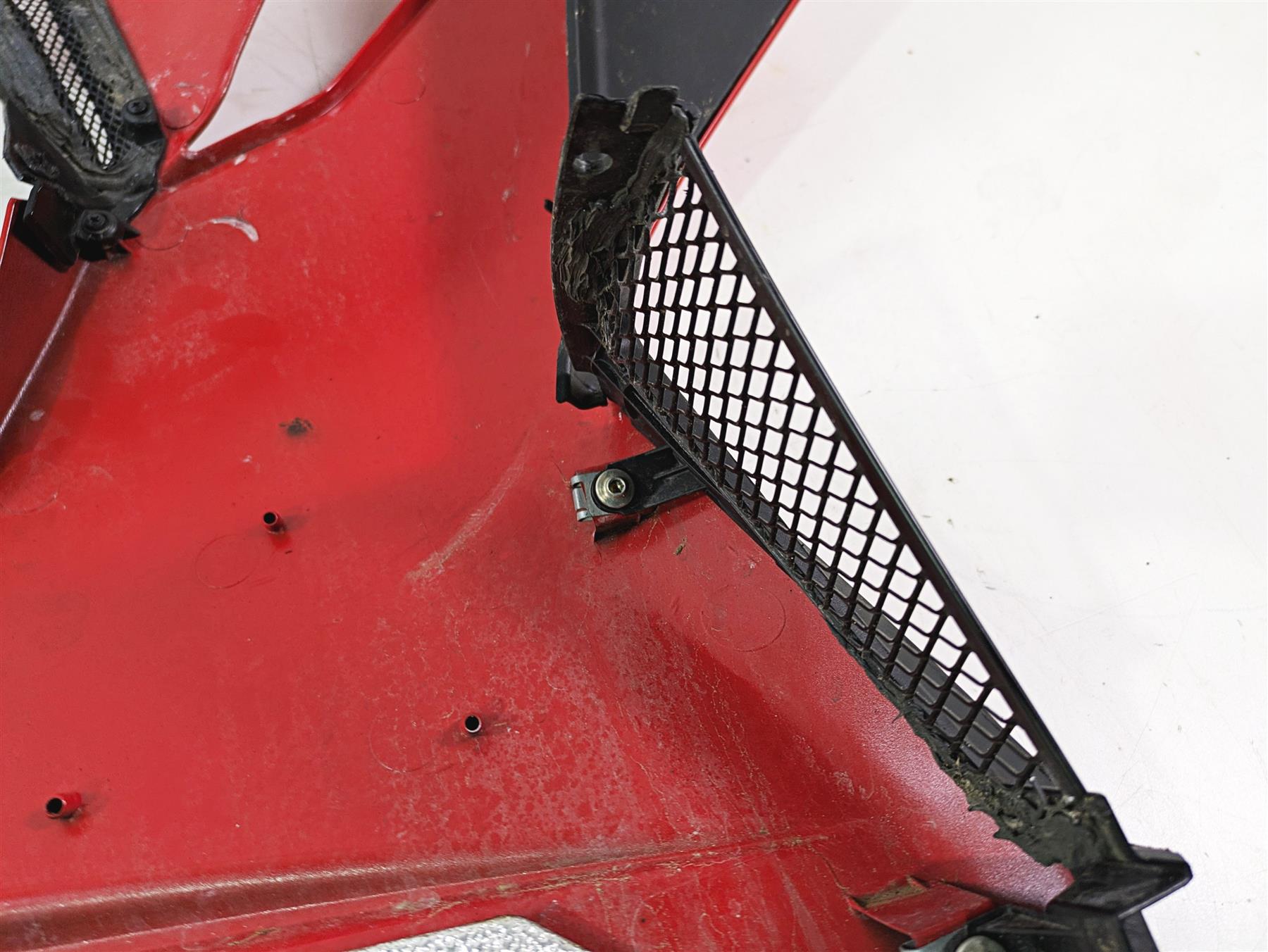 2022 MV Agusta F3 800 Rosso Left Side Main Fairing Cover -Damaged 8000C9621 {{ shop.shopifyCountryName }} - Mototech271