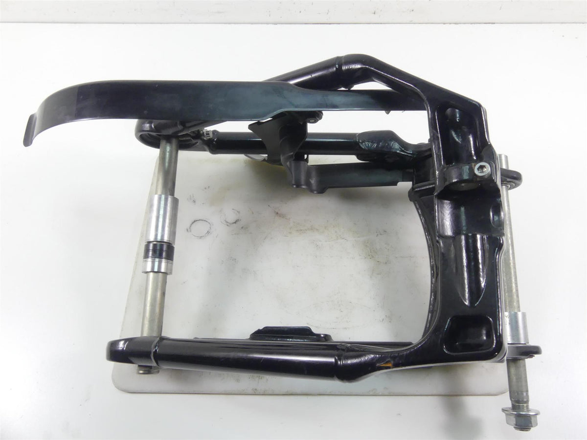 2022 Harley Softail FXBBS Street Bob Swingarm Swing Arm + Axle 47400099BHP {{ shop.shopifyCountryName }} - Mototech271