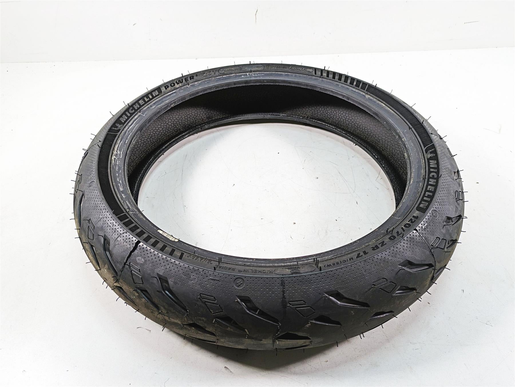 Used Motorcycle Front Tire Michelin Power 5 120/70 ZR17 064441 {{ shop.shopifyCountryName }} - Mototech271