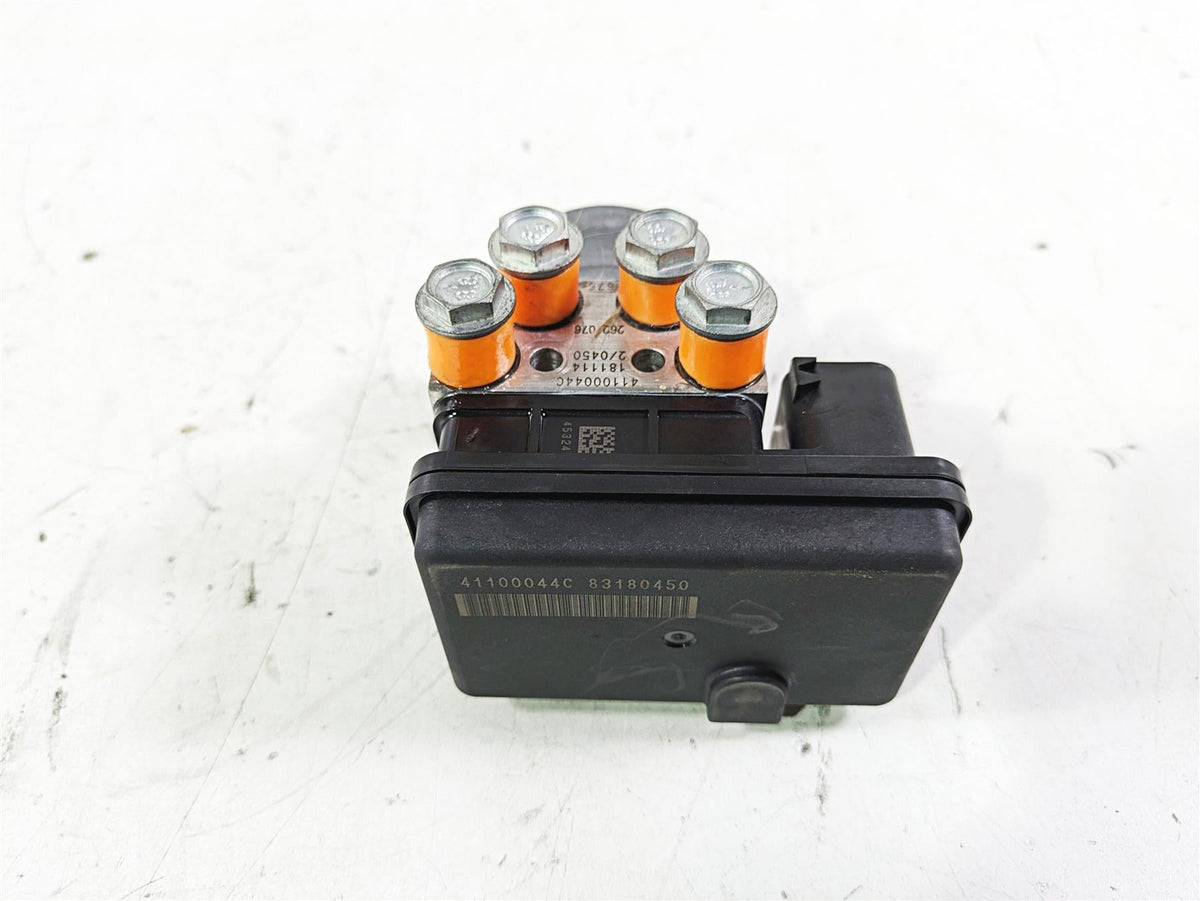 2019 Harley FLHCS Softail Heritage Abs Brake Pump Module Unit 41100044C {{ shop.shopifyCountryName }} - Mototech271