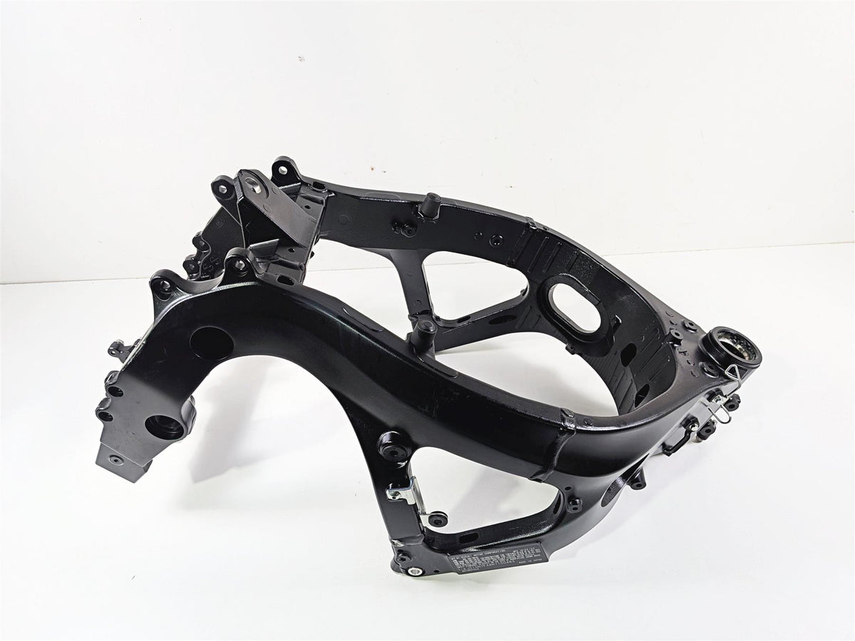 2024 Suzuki GSXR600 Straight Main Frame Chassis With Texas Salvage Title - 41100-15J00-YAP {{ shop.shopifyCountryName }} - Mototech271