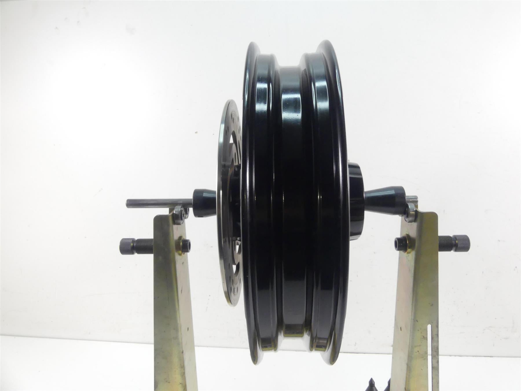 2022 Harley Softail FXBBS Street Bob Straight 16x3 Rear Wheel Rim 40900920 {{ shop.shopifyCountryName }} - Mototech271
