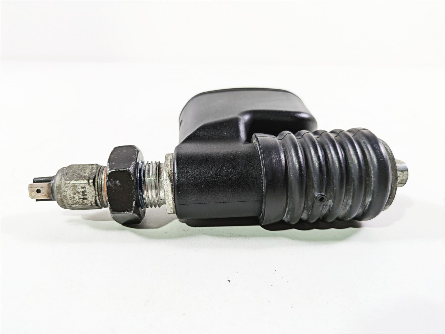 2014 Harley FXDL Dyna Low Rider Rear Brake Master Cylinder 42474-06C {{ shop.shopifyCountryName }} - Mototech271