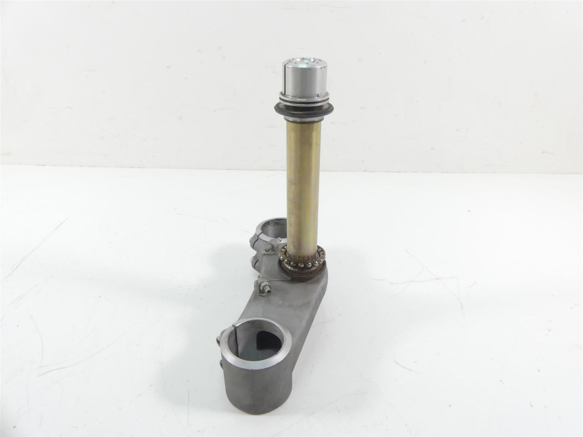 2006 Ducati 999 Biposto Lower Triple Tree Steering Yoke - Read 34210101A {{ shop.shopifyCountryName }} - Mototech271