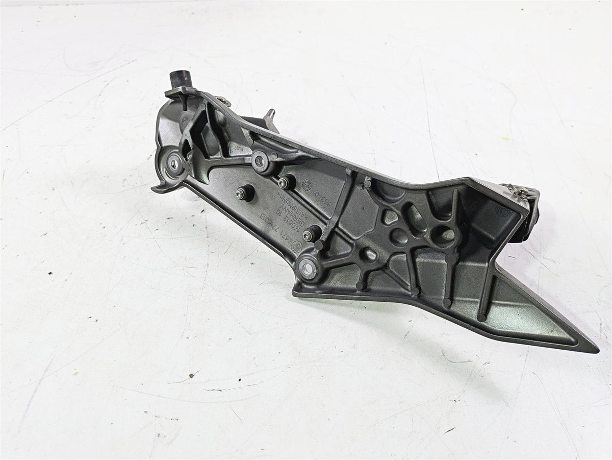 2015 BMW K1600 GT K48 Left Rider Passenger Foot Peg Set 46717716013 46717727576 {{ shop.shopifyCountryName }} - Mototech271