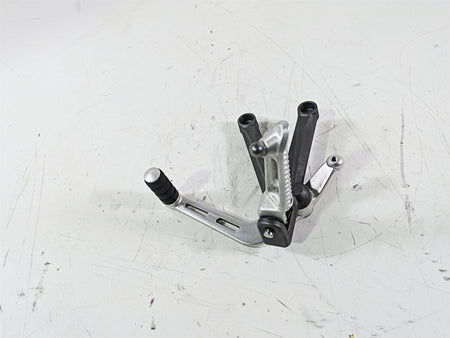 2020 Triumph Daytona 765 Moto2 Left Rider Footpeg & Shifter T2083381 T2082931 {{ shop.shopifyCountryName }} - Mototech271