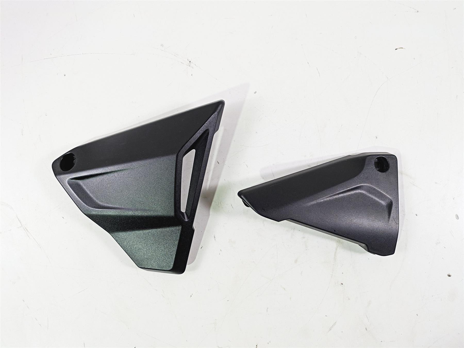 2015 BMW R1200 GS Adv K51 Battery Side Cover Fairing Set 46638523155 46638523156 {{ shop.shopifyCountryName }} - Mototech271