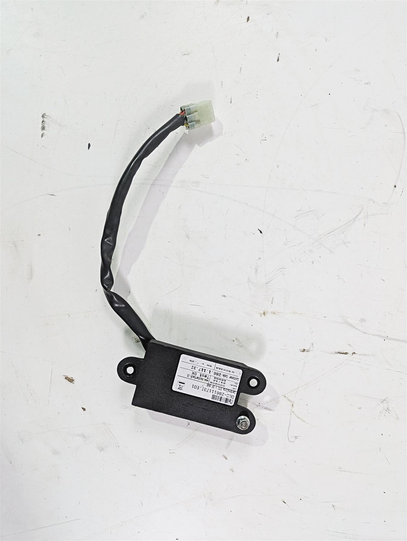2012 Ducati Streetfighter 848 Traction Control Module Unit Dtc 28611173I {{ shop.shopifyCountryName }} - Mototech271