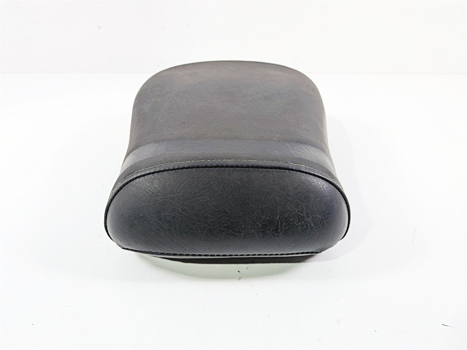 2006 Suzuki VL800 C50 Boulevard Rear Passenger Seat Saddle 45300-41F00-48H {{ shop.shopifyCountryName }} - Mototech271