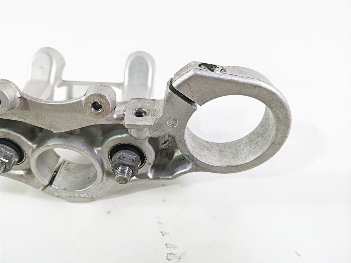 2009 Ducati Multistrada 1100 S Upper Triple Tree Steering Clamp 34110371C {{ shop.shopifyCountryName }} - Mototech271