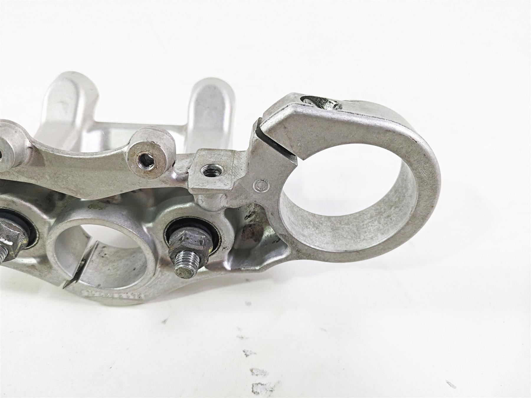 2009 Ducati Multistrada 1100 S Upper Triple Tree Steering Clamp 34110371C {{ shop.shopifyCountryName }} - Mototech271