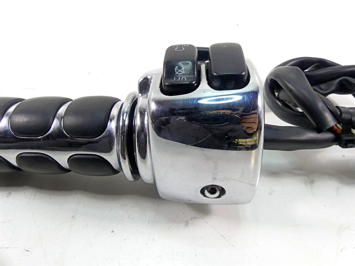 2002 Harley FLSTCI Softail Heritage Chrome Right Hand Control Switch 71684-06A {{ shop.shopifyCountryName }} - Mototech271