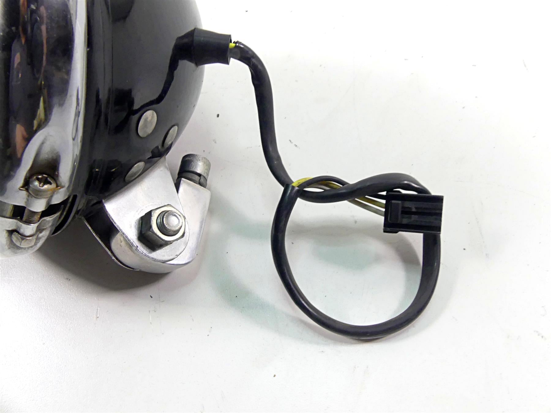 2017 Harley XL1200 CX Sportster Roadster Headlight Head Light Lamp Lens 73264-10 {{ shop.shopifyCountryName }} - Mototech271
