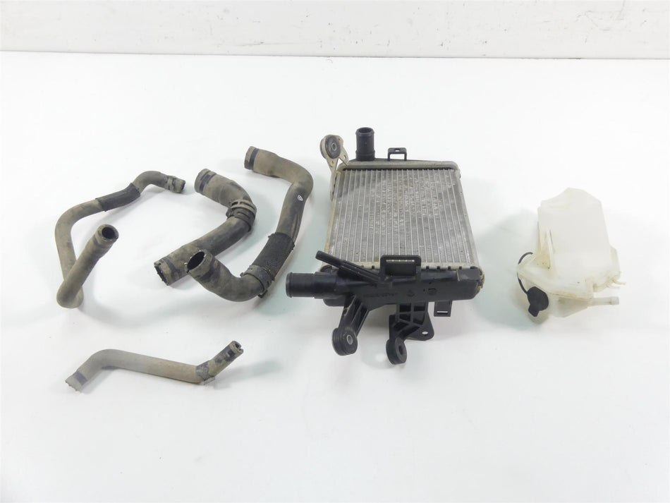 2019 BMW R1250GS K50 Right Radiator Reservoir Set - No Leaks 17118546416 {{ shop.shopifyCountryName }} - Mototech271