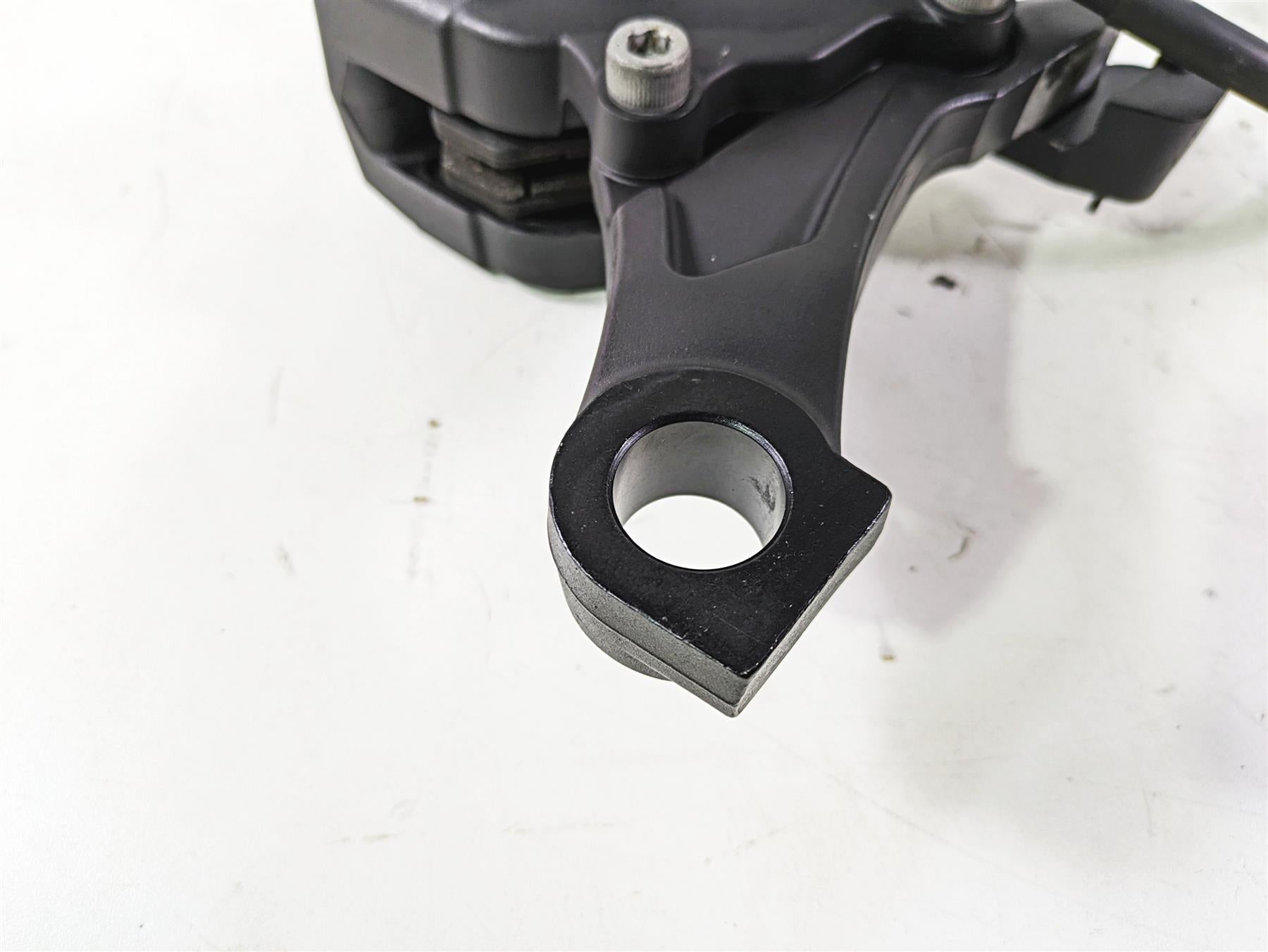 2013 Harley VRSCDX Night Rod Sp Rear Brake Caliper & Line 43050-08 {{ shop.shopifyCountryName }} - Mototech271