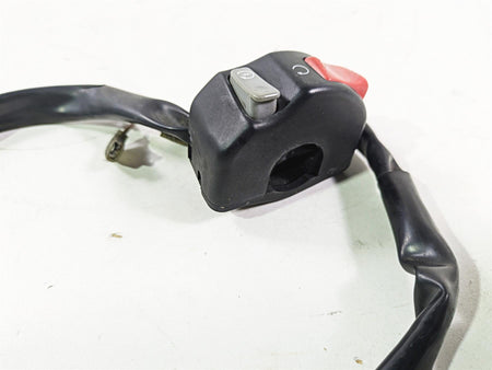 2005 Yamaha YZFR1 YZF R1 Right Hand Control Switch Start Kill Stop 5PW-83975-00 {{ shop.shopifyCountryName }} - Mototech271