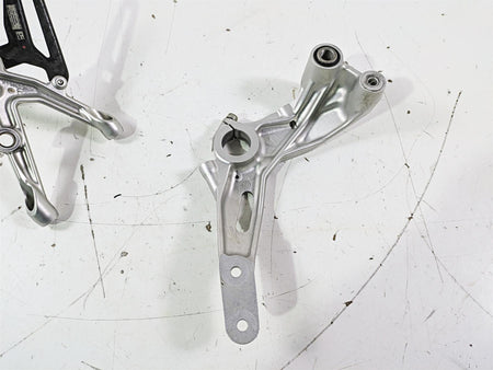 2015 Ducati Panigale 1299 S Left Footpeg & Frame Holder 8291E061AA 82424631AA {{ shop.shopifyCountryName }} - Mototech271