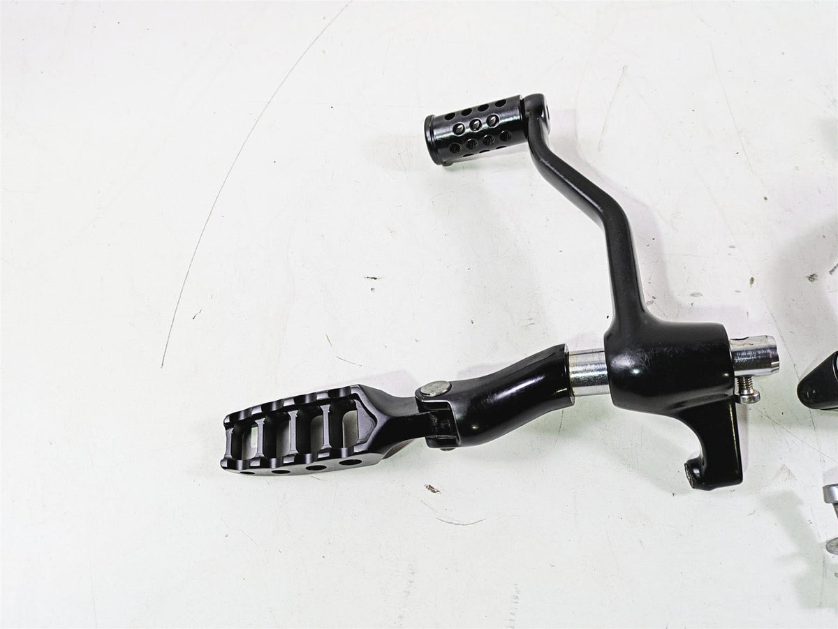 2010 Harley VRSCF Muscle Rod Black Left Right Front Footpeg Rest Set 50274-02B {{ shop.shopifyCountryName }} - Mototech271