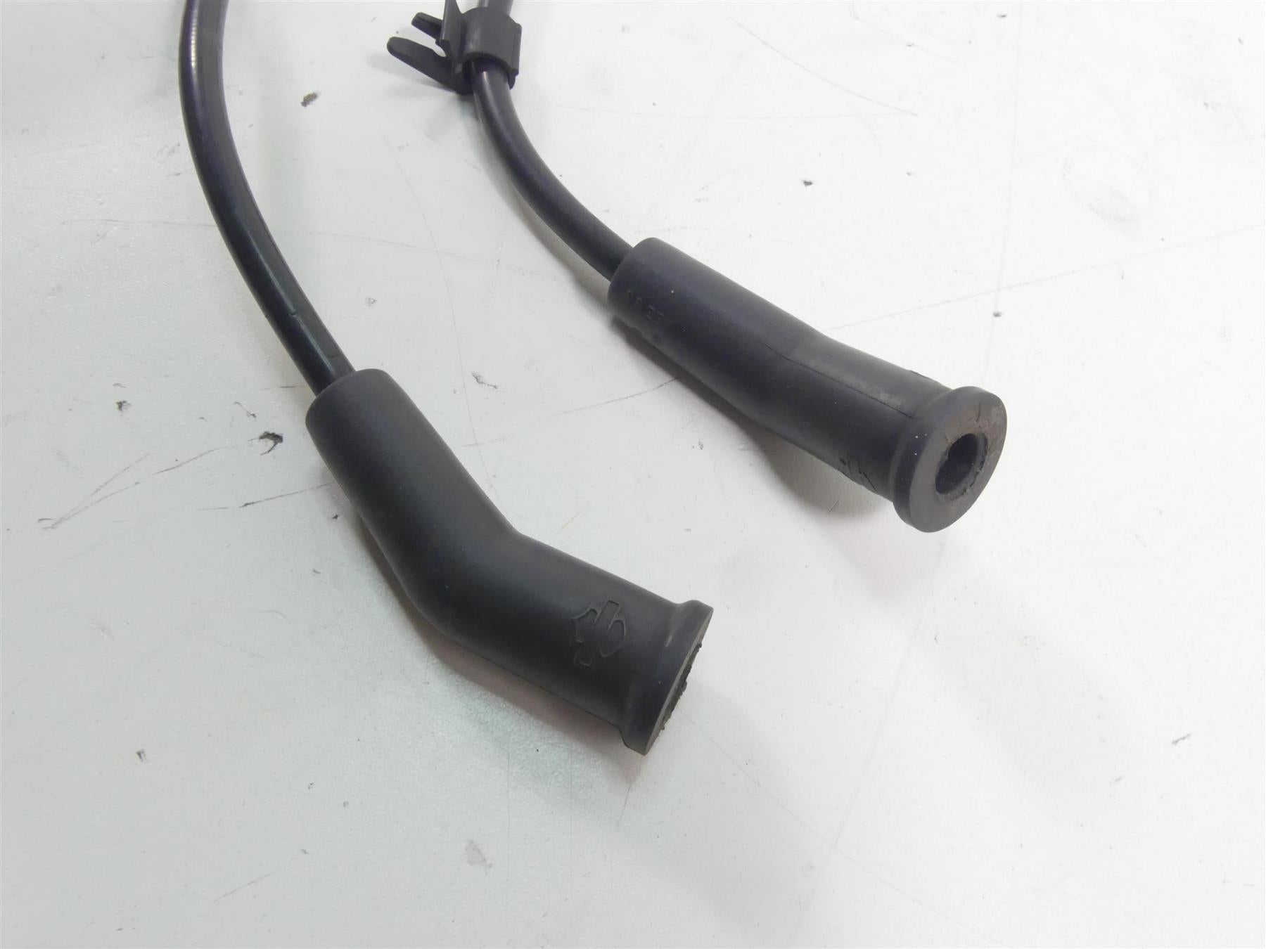 2007 Harley FLHTCU SE2 CVO Electra Glide Ignition Coil Wire Plug Set 31743-01 {{ shop.shopifyCountryName }} - Mototech271