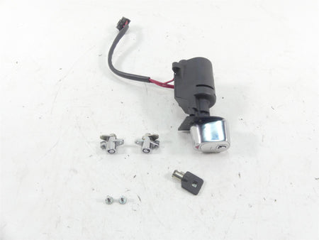 2005 Harley Touring CVO FLHTCSE Electra Glide Ignition Switch Key Lock 71640-99 {{ shop.shopifyCountryName }} - Mototech271