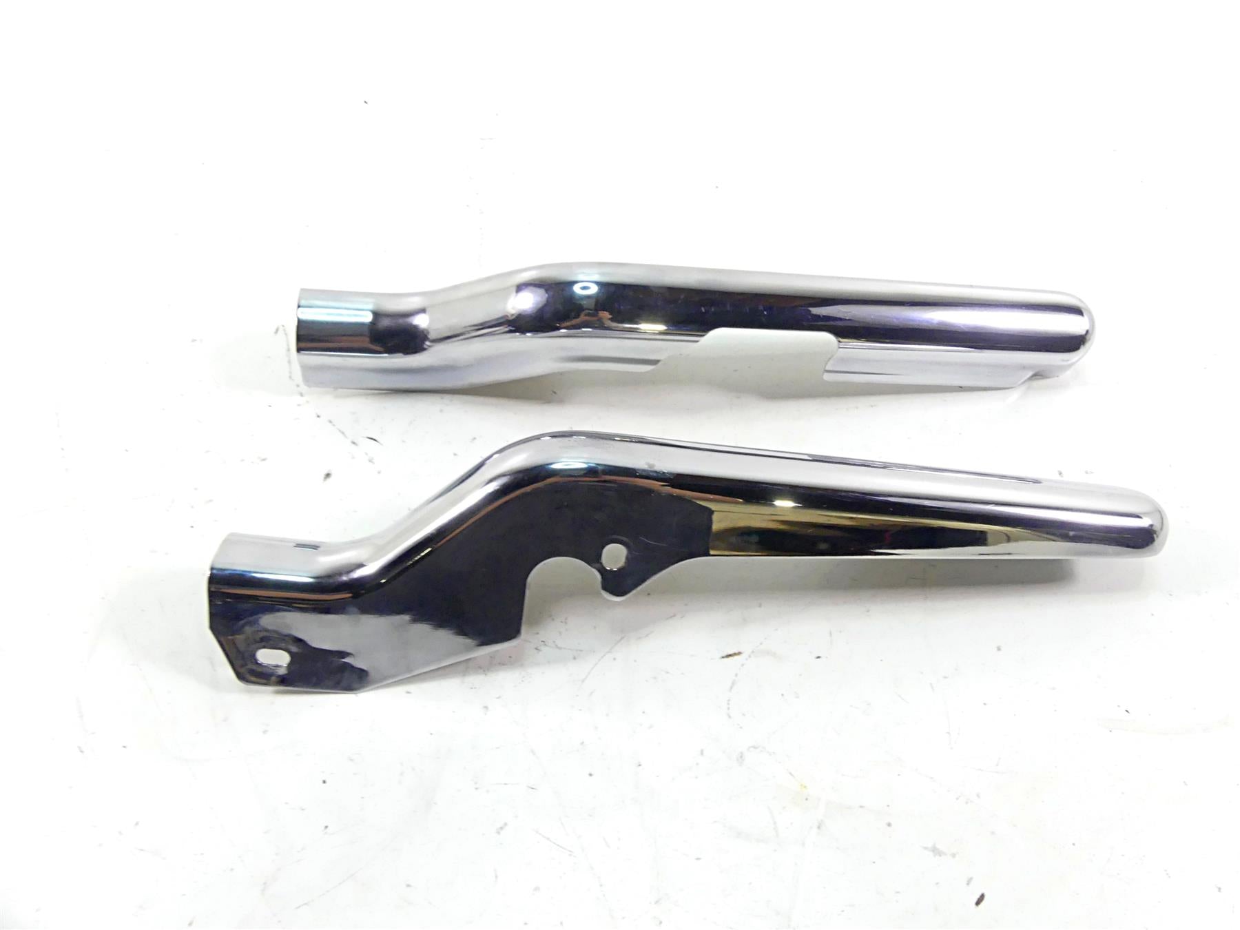 2008 Harley Touring FLHX Street Glide Rear Fender Chrome Strut Set 47502-97 {{ shop.shopifyCountryName }} - Mototech271