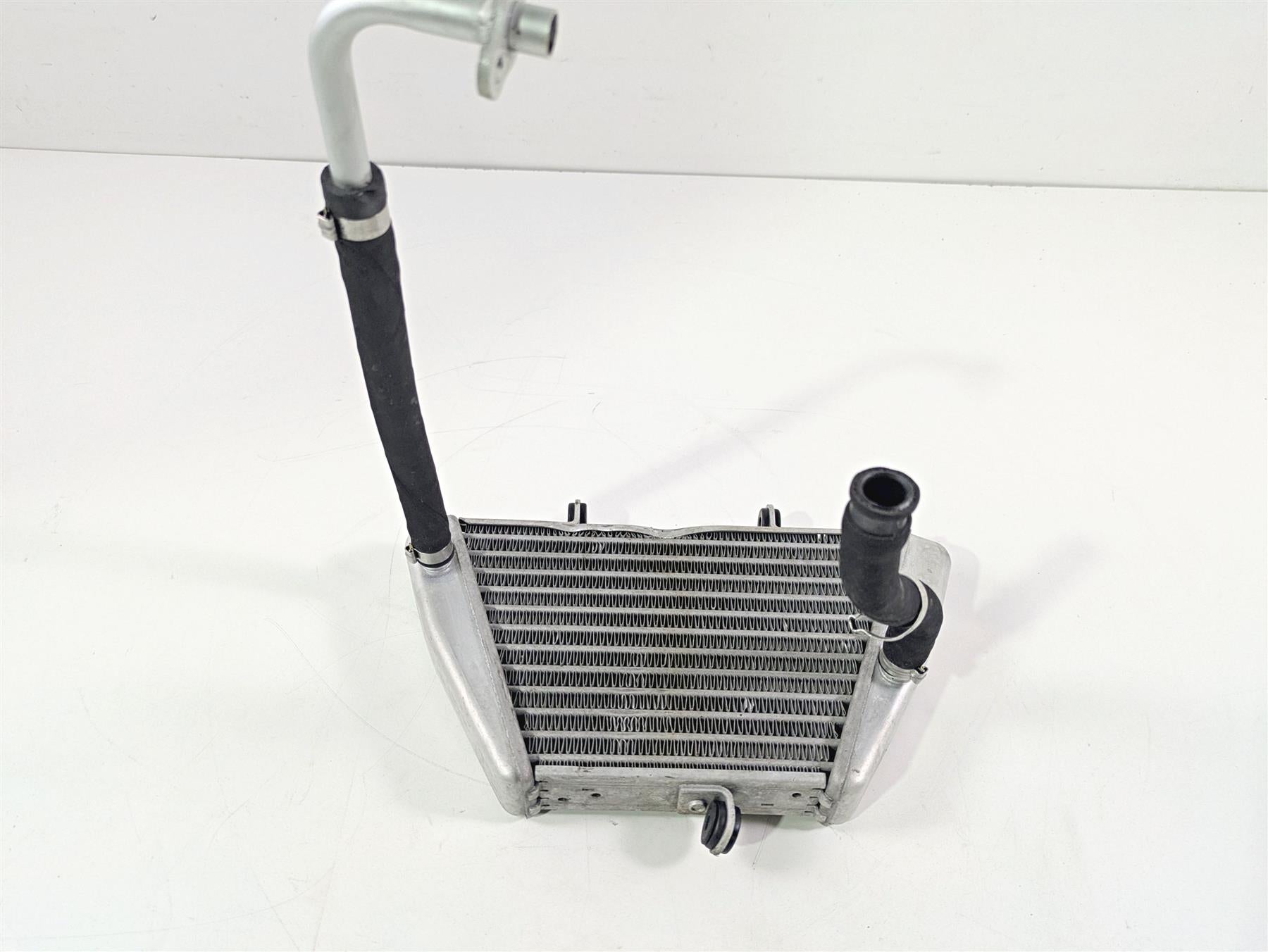 2017 Aprilia RSV 1100 Tuono V4 Factory Oil Cooler & Lines -Read 2B000897 {{ shop.shopifyCountryName }} - Mototech271