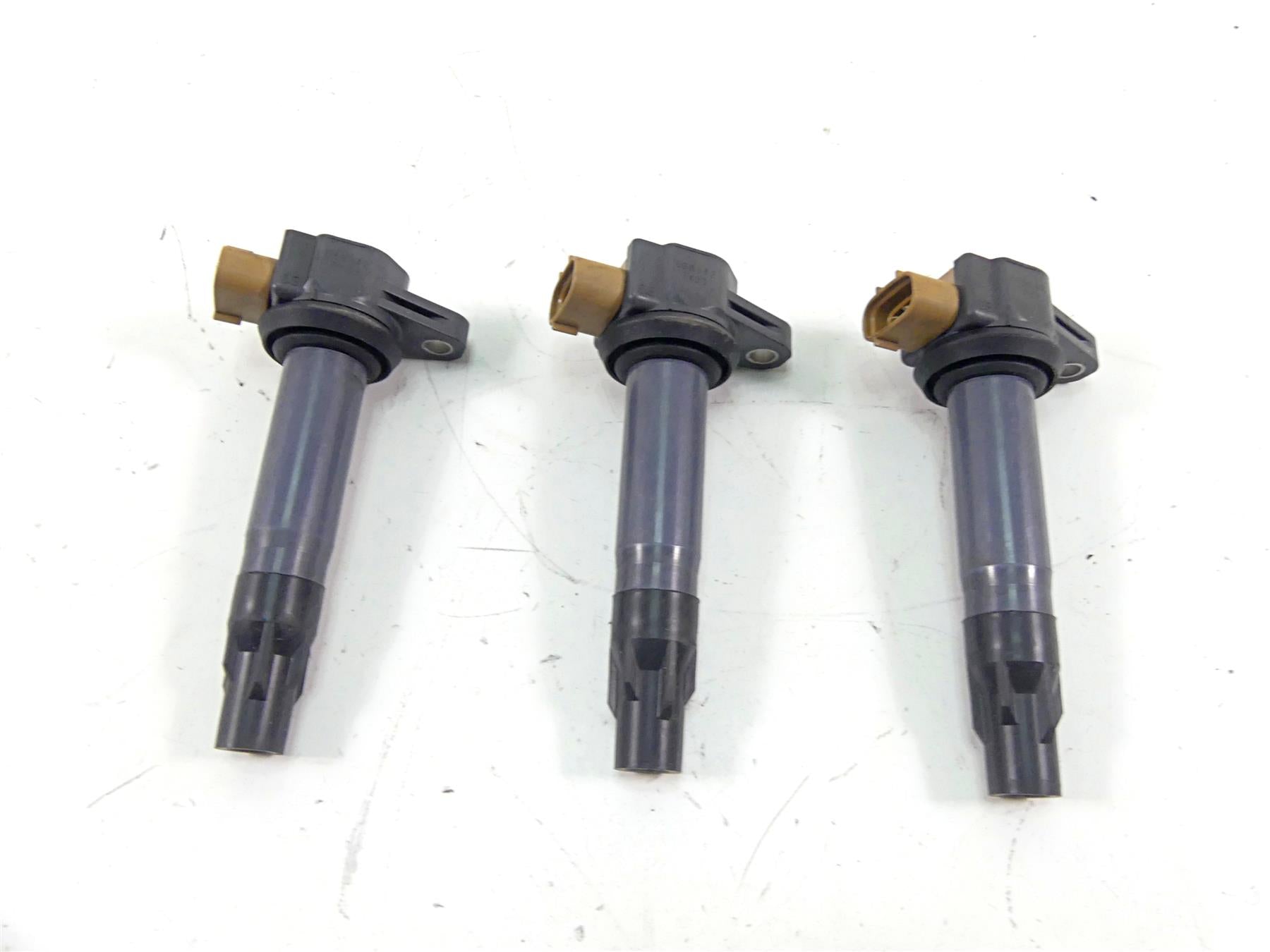 2018 Seadoo GTS 90 Ignition Coils Stick Coil Set 420666141 420666142 {{ shop.shopifyCountryName }} - Mototech271