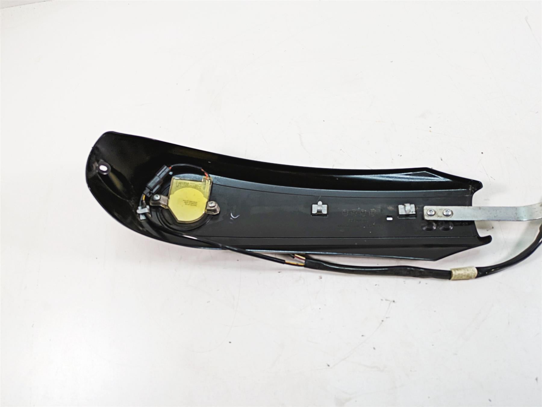 2018 Harley Touring FLHXSE CVO Street Glide Gas Tank Cover & Led Light 70900453 {{ shop.shopifyCountryName }} - Mototech271
